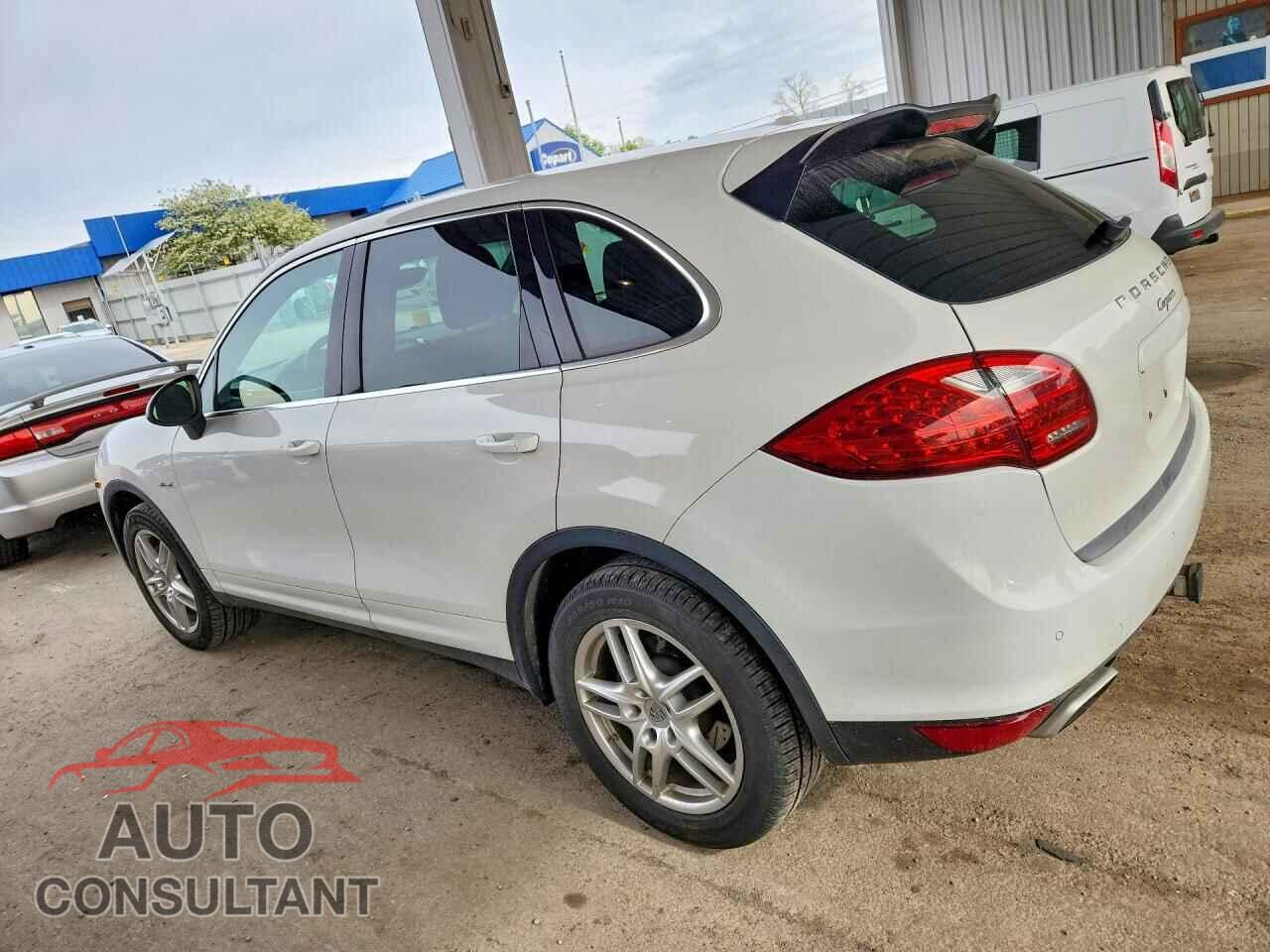PORSCHE CAYENNE 2013 - WP1AF2A24DLA39580