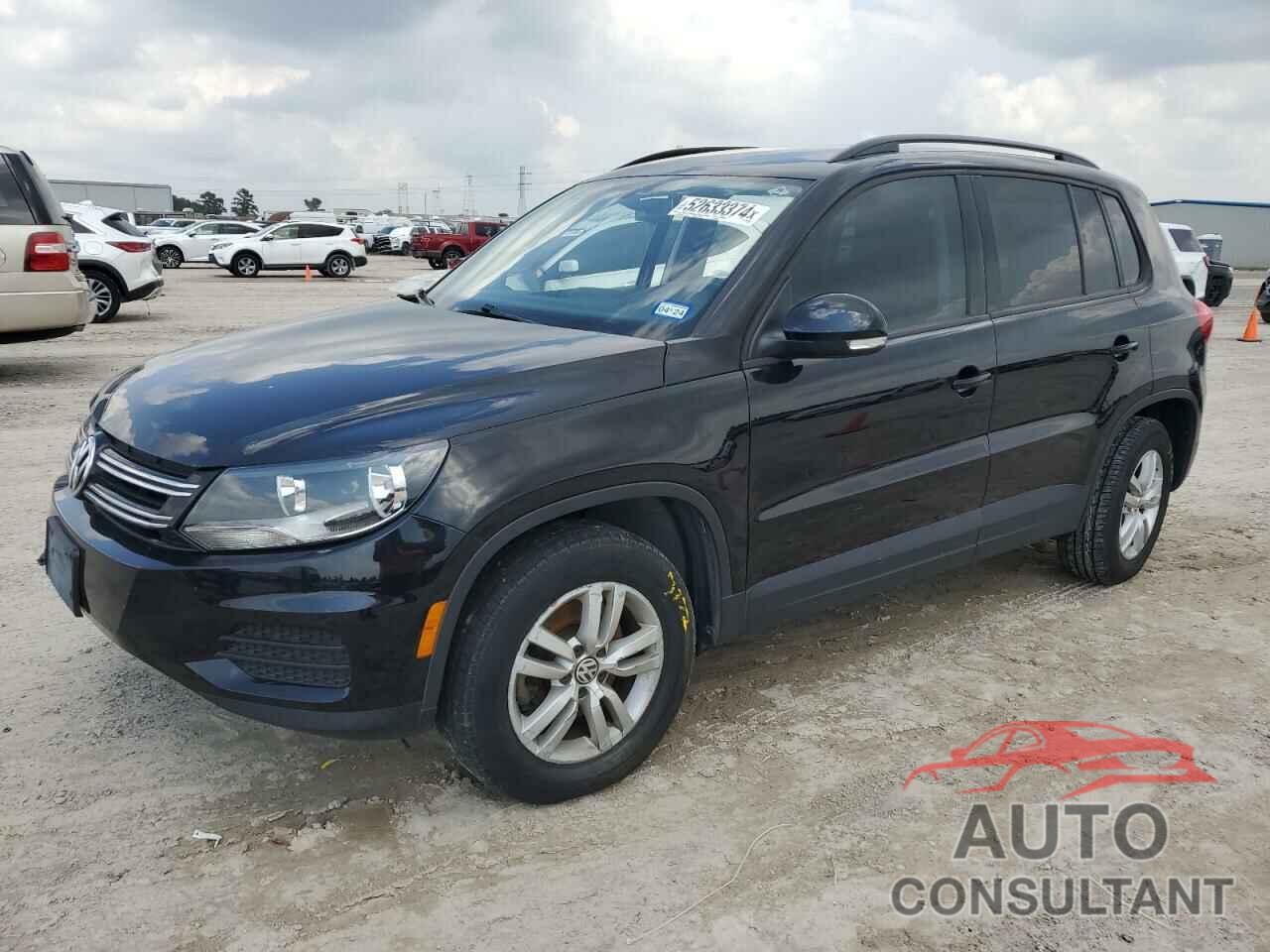 VOLKSWAGEN TIGUAN 2017 - WVGAV7AX3HK033421