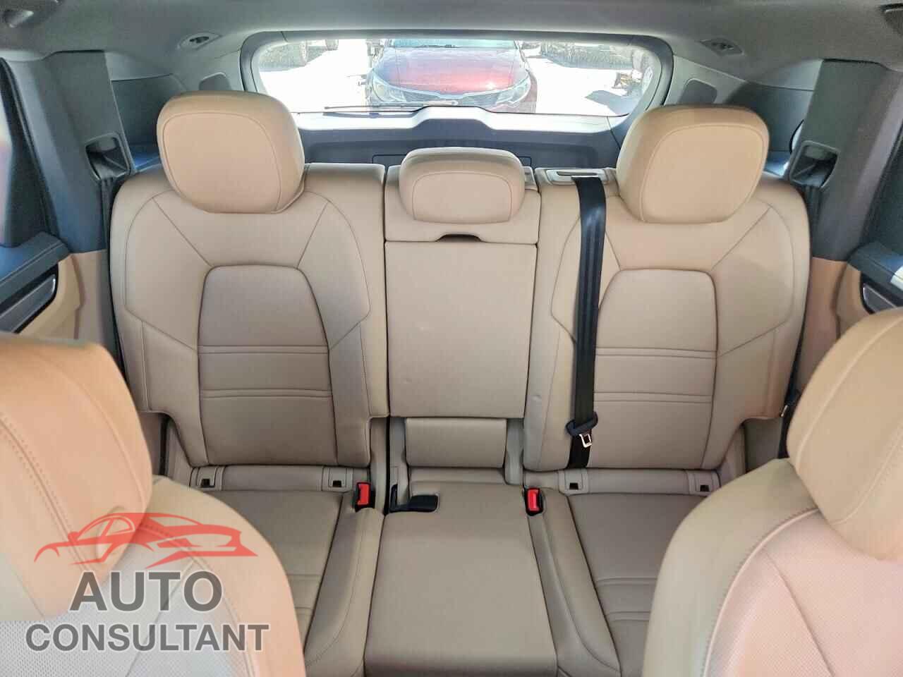 PORSCHE CAYENNE 2019 - WP1AE2AY8KDA50824