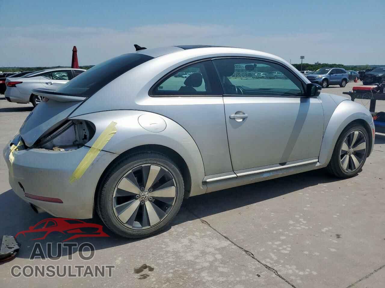 VOLKSWAGEN BEETLE 2012 - 3VWV87AT7CM610251