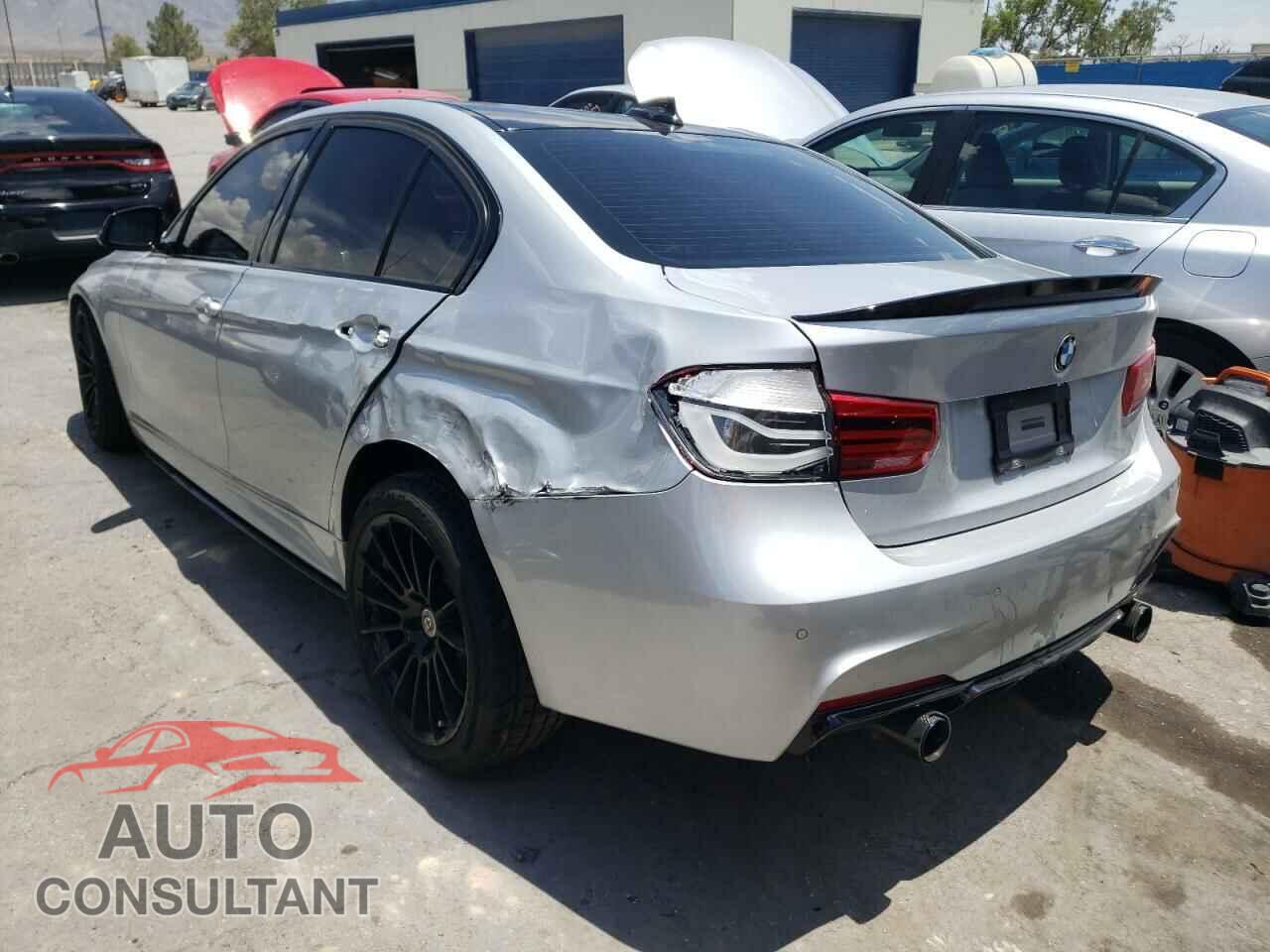 BMW 3 SERIES 2016 - WBA8B7G51GNU36941
