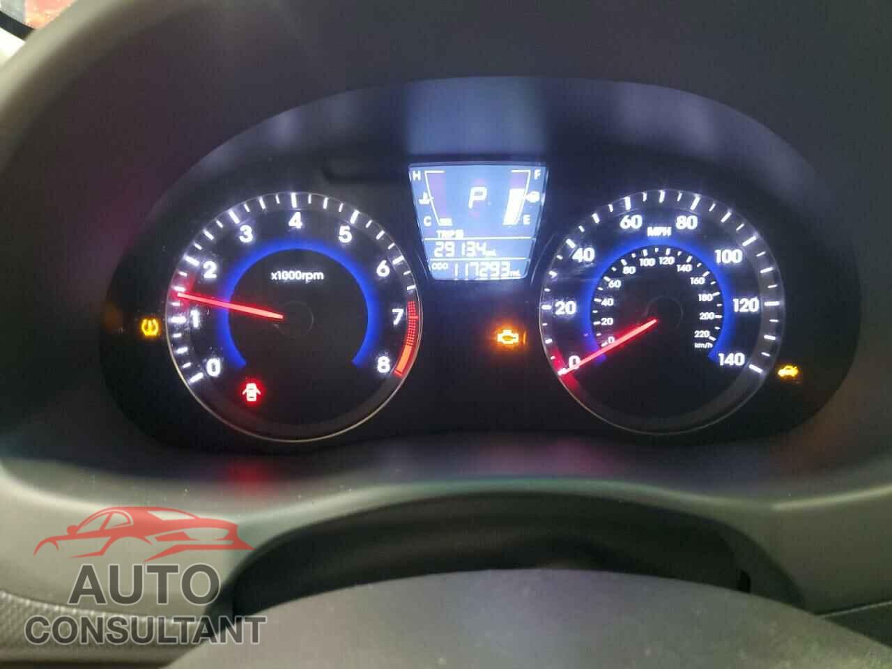 HYUNDAI ACCENT 2013 - KMHCU4AE0DU341900