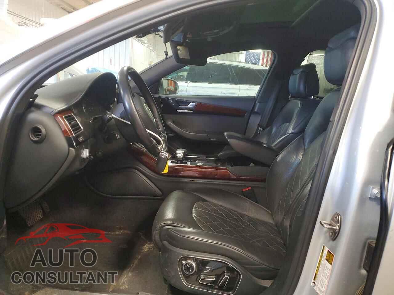 AUDI A8 2013 - WAURGAFD4DN000897