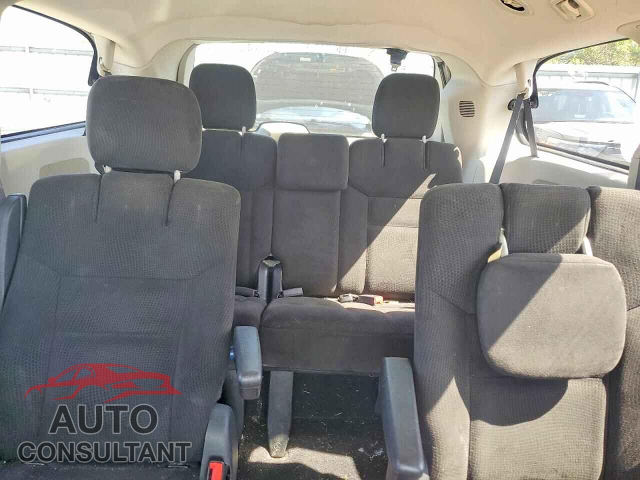 DODGE CARAVAN 2015 - 2C4RDGCG9FR712096
