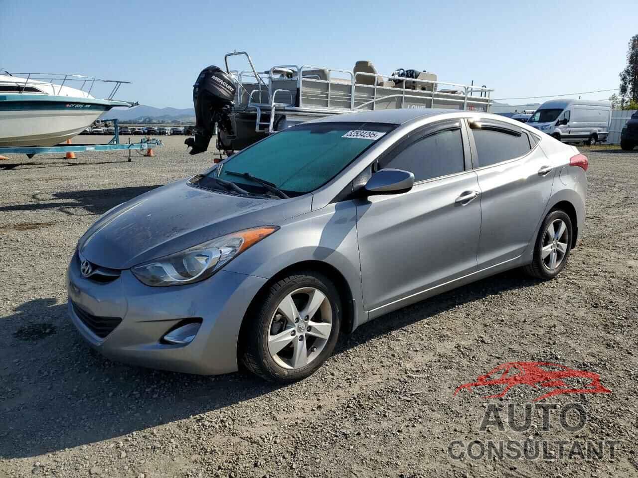 HYUNDAI ELANTRA 2013 - KMHDH4AE0DU948159
