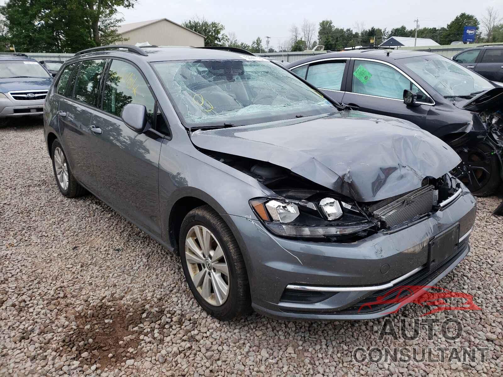 VOLKSWAGEN GOLF 2018 - 3VW217AU5JM758914