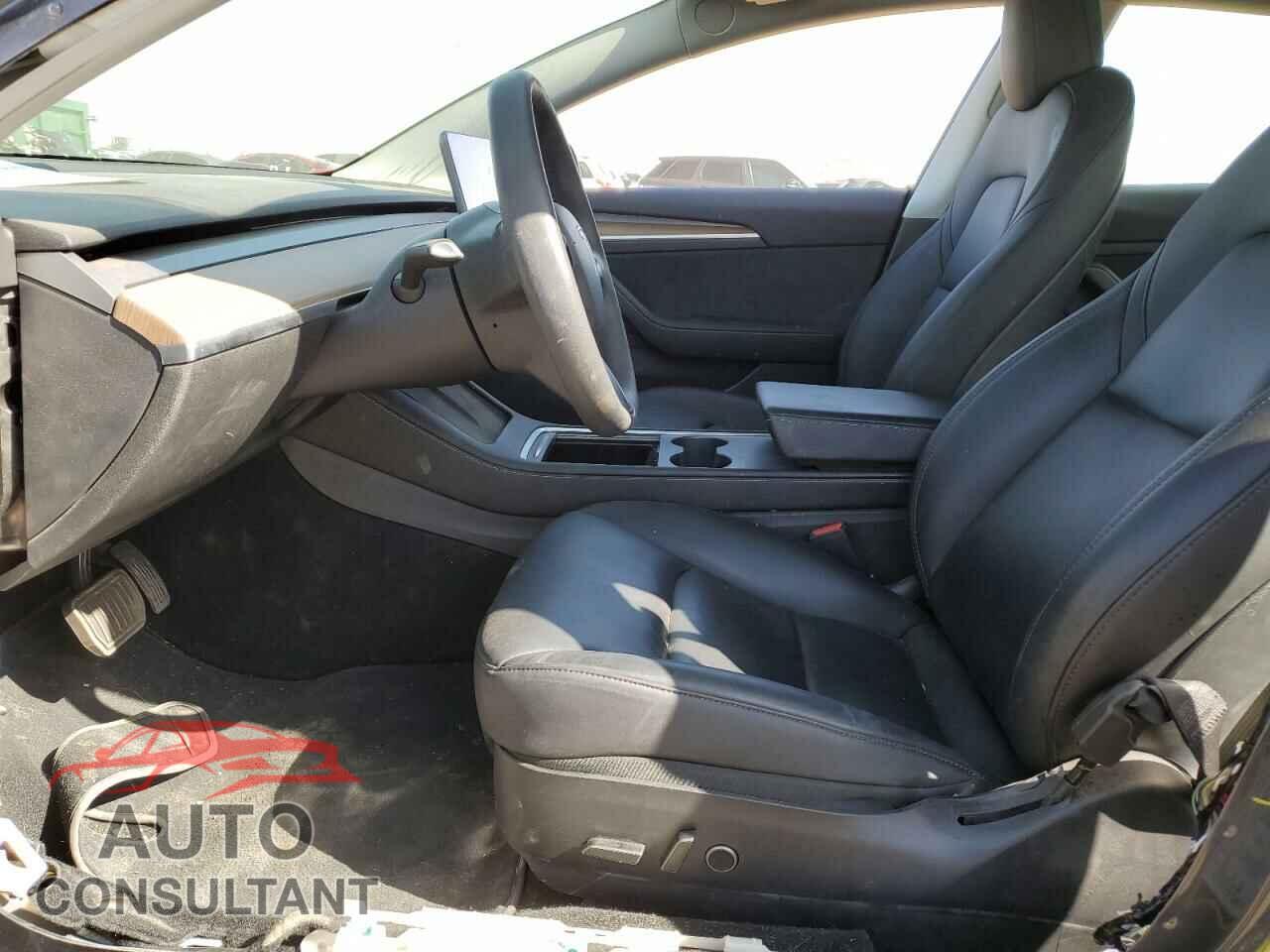 TESLA MODEL 3 2021 - 5YJ3E1EB7MF064977