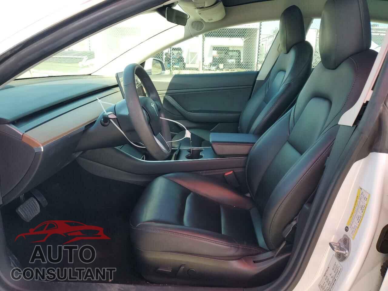 TESLA MODEL 3 2019 - 5YJ3E1EB8KF510969