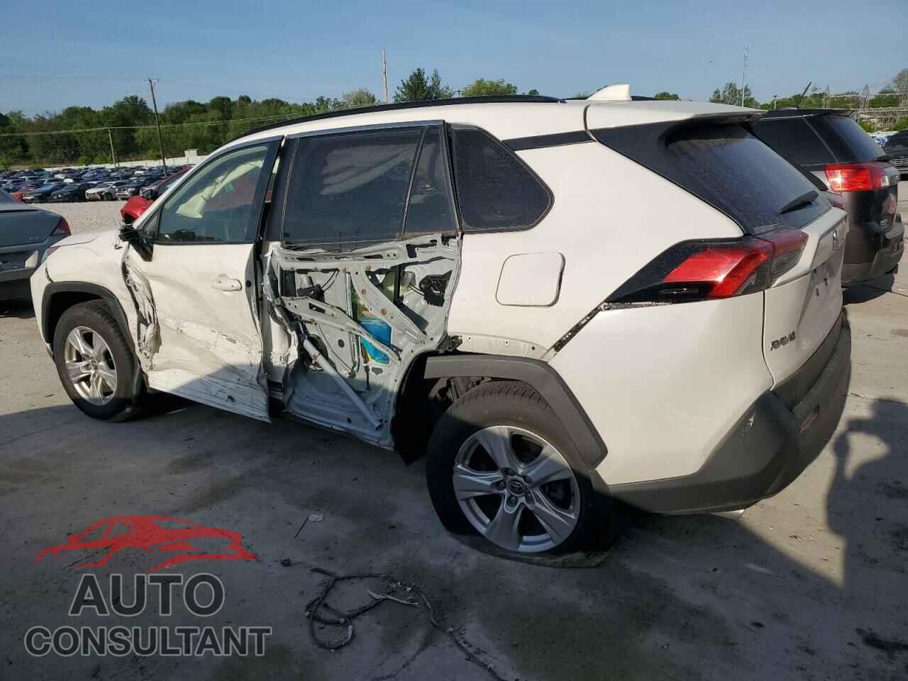 TOYOTA RAV4 2020 - JTMP1RFV9LD057331
