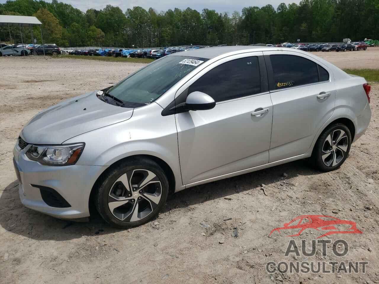 CHEVROLET SONIC 2017 - 1G1JF5SB5H4122199