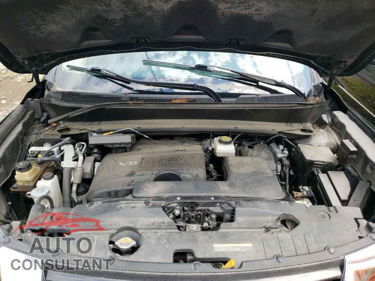 NISSAN PATHFINDER 2017 - 5N1DR2MM1HC902193