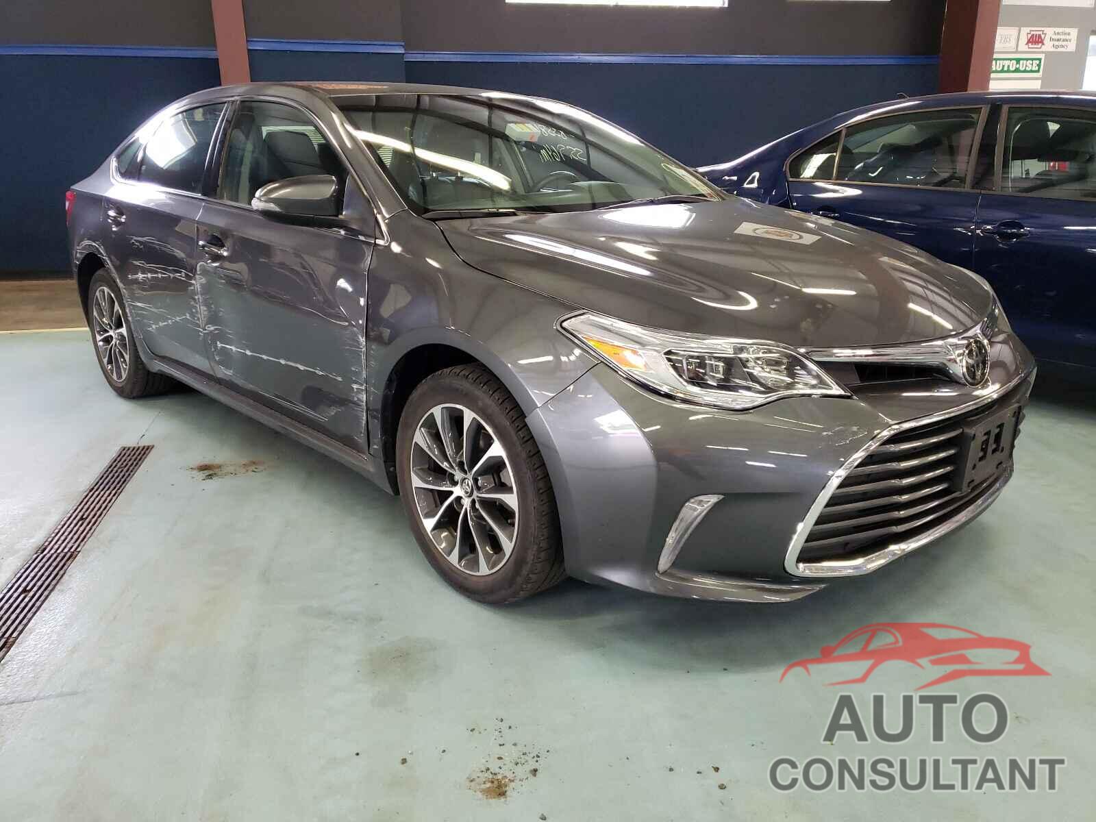 TOYOTA AVALON 2018 - 4T1BK1EB3JU284264