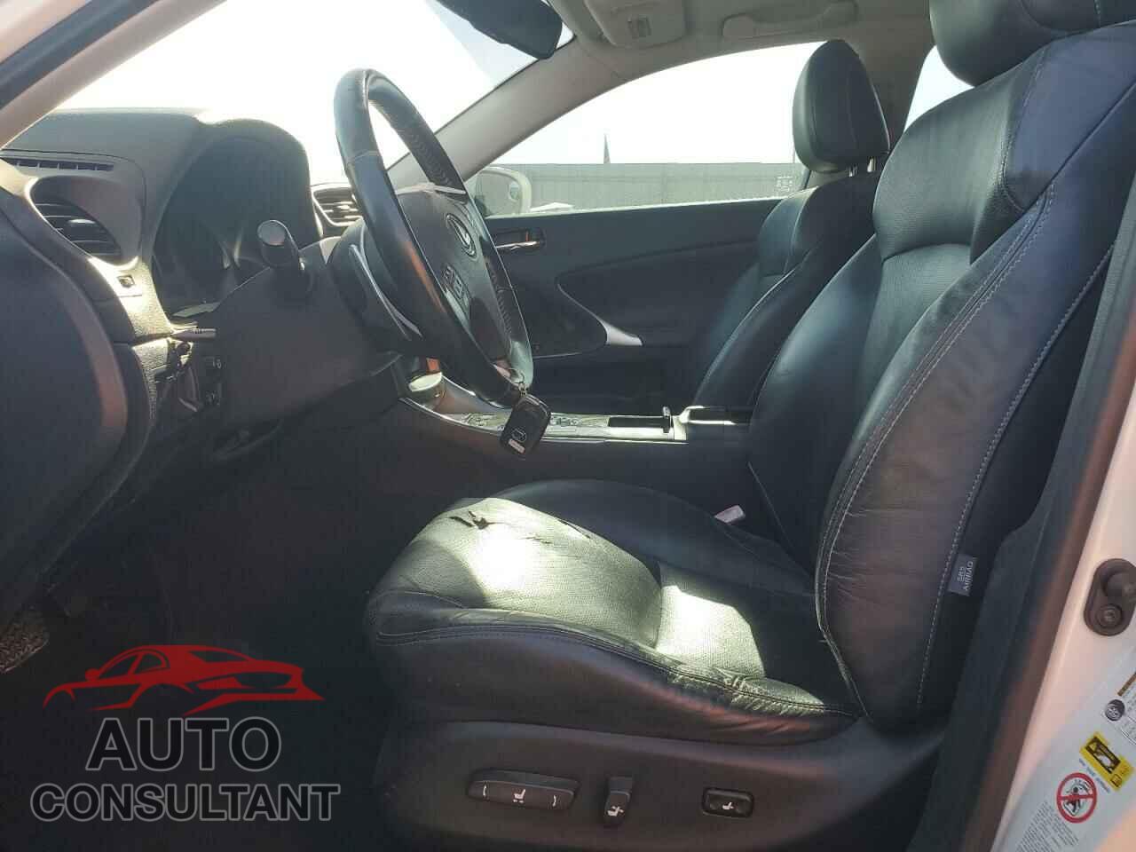 LEXUS IS 2009 - JTHBK262595086475