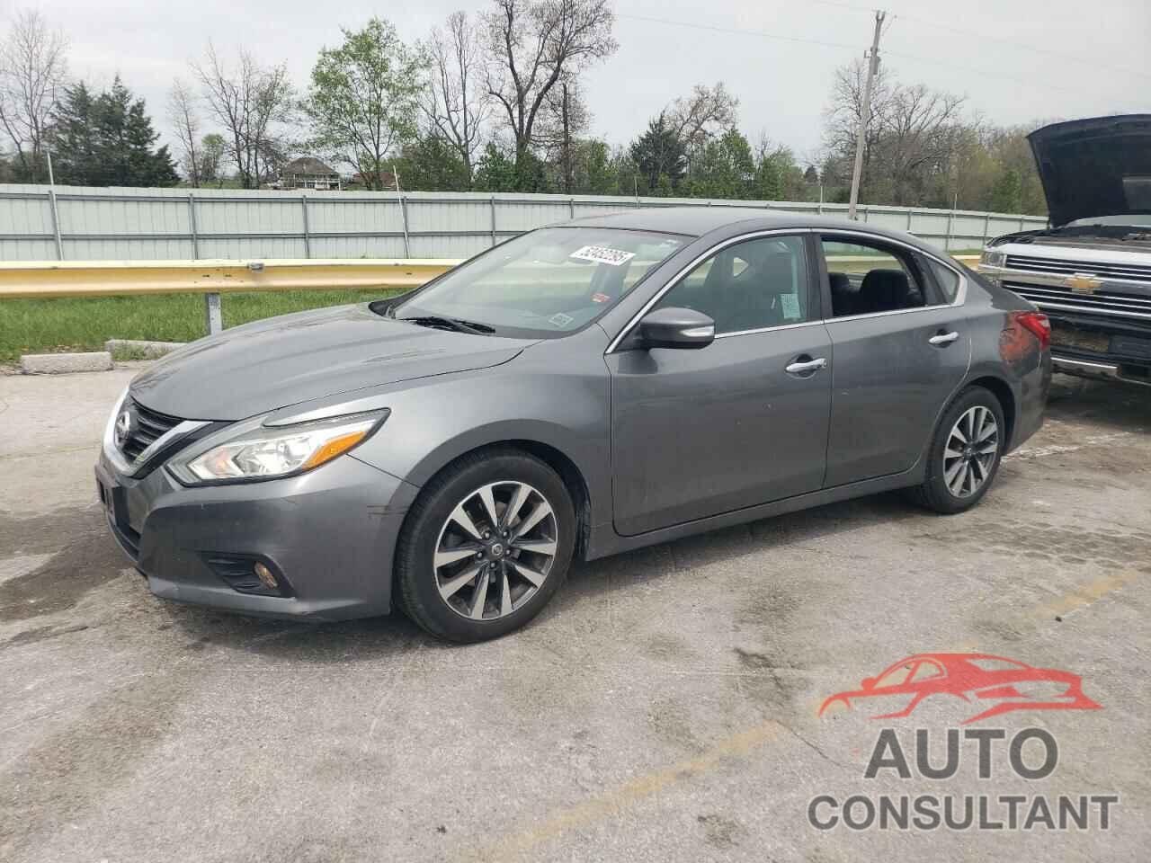 NISSAN ALTIMA 2017 - 1N4AL3AP8HC187979