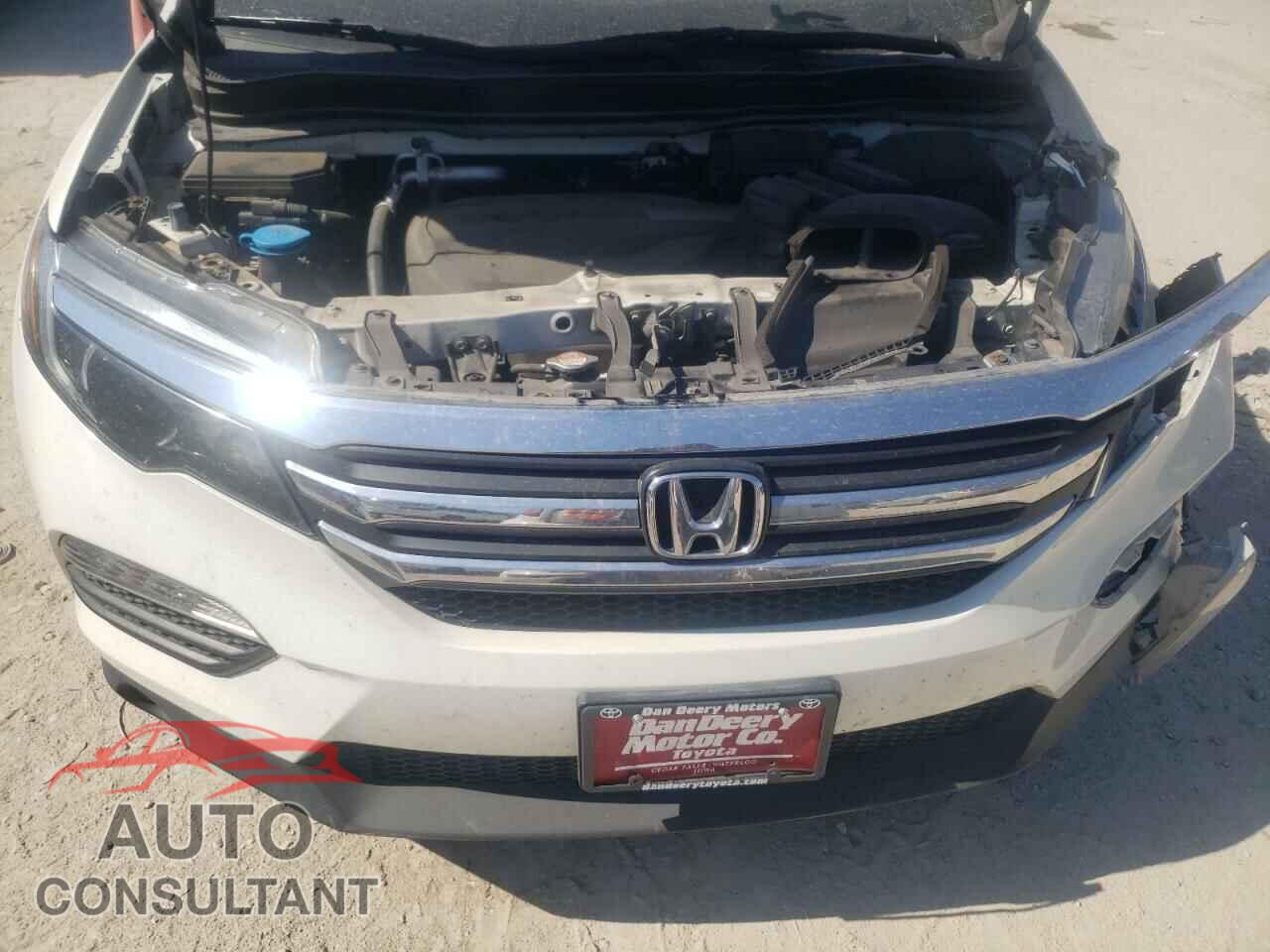 HONDA PILOT 2017 - 5FNYF6H18HB029289