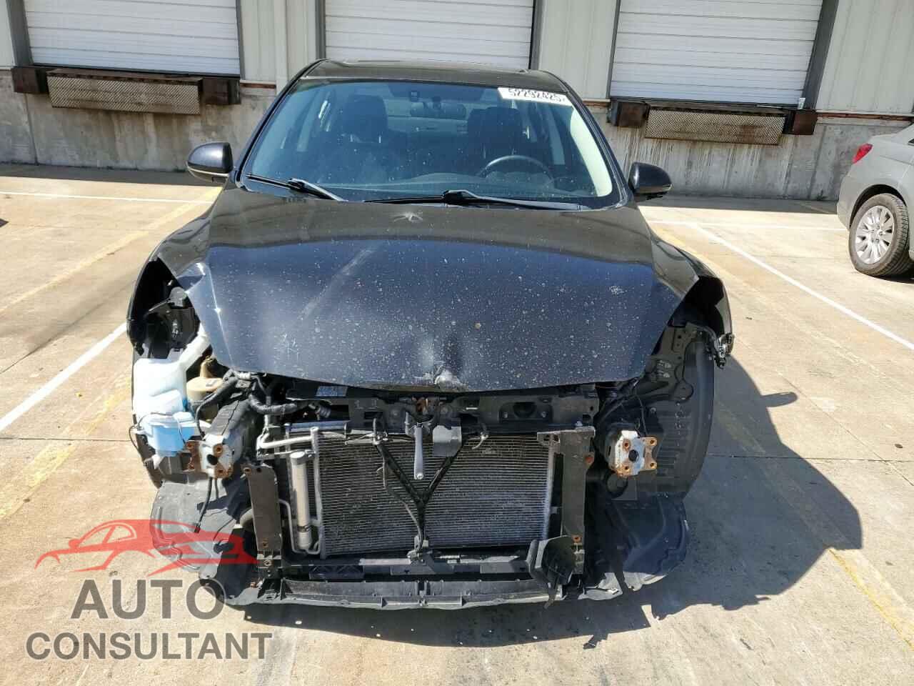 MAZDA 3 2012 - JM1BL1W71C1528266