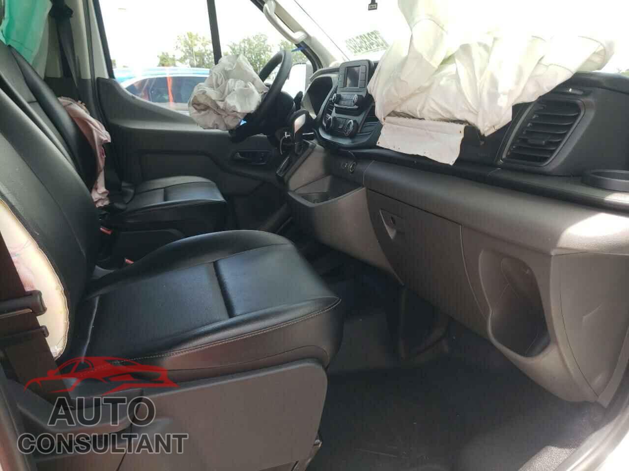 FORD TRANSIT 2020 - 1FBAX2C8XLKB24402