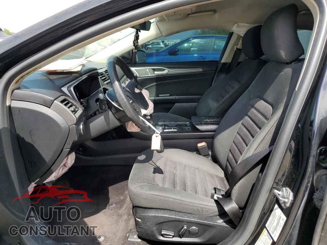 FORD FUSION 2017 - 3FA6P0H74HR334718