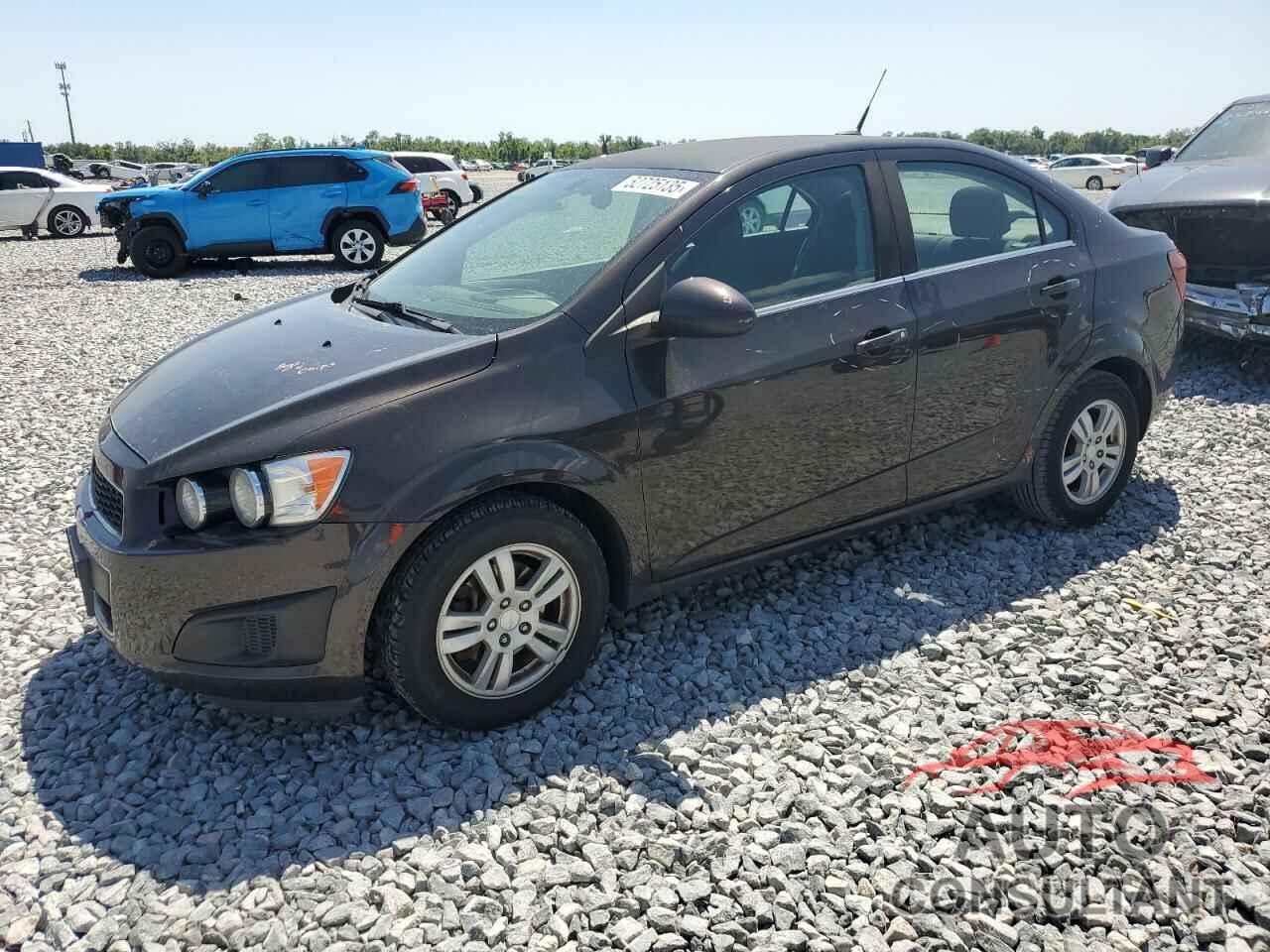 CHEVROLET SONIC 2014 - 1G1JC5SG8E4137781