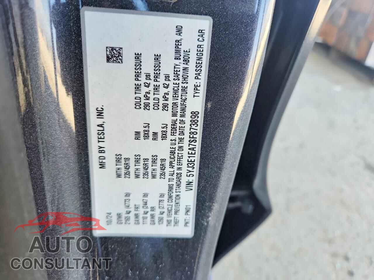 TESLA MODEL 3 2025 - 5YJ3E1EA7SF873898
