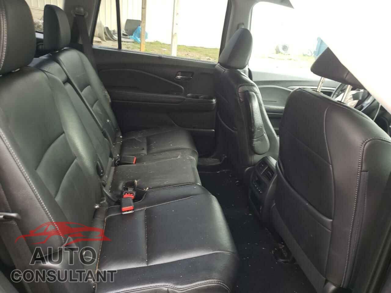 HONDA PILOT 2019 - 5FNYF5H58KB042337