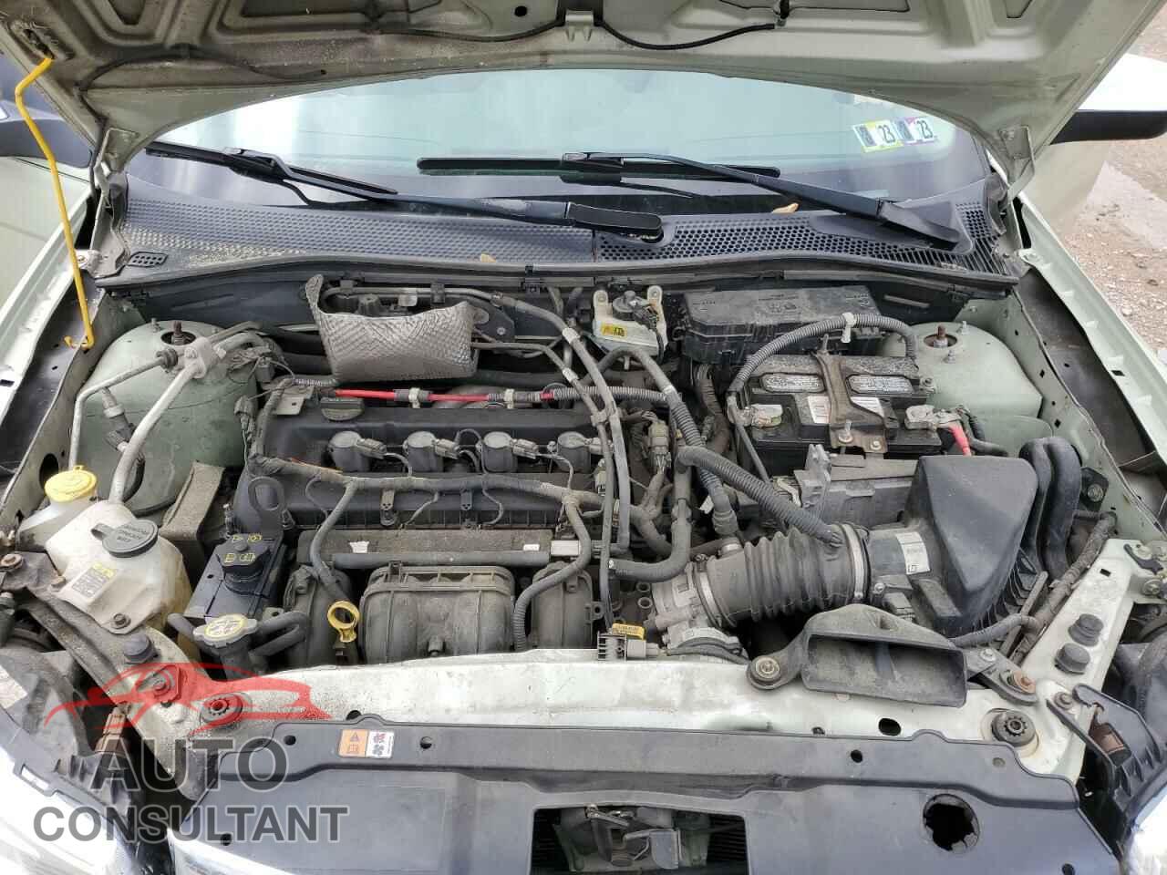 FORD FOCUS 2010 - 1FAHP3HN2AW231471