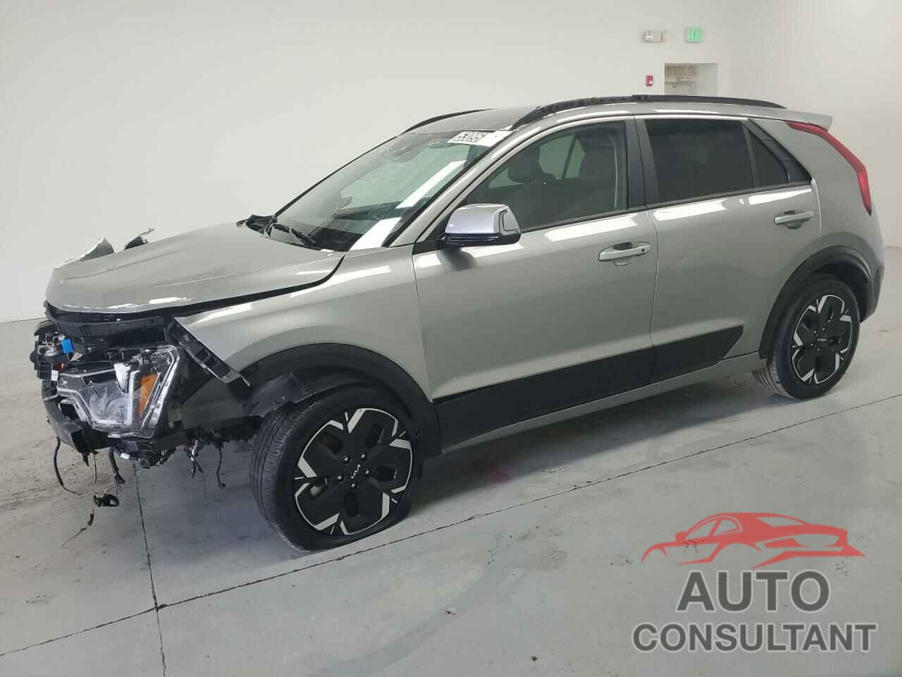 KIA NIRO WIND 2023 - KNDCR3L1XP5071065