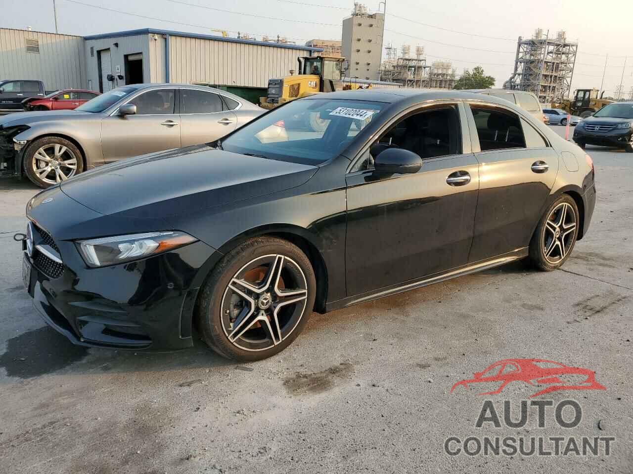 MERCEDES-BENZ A-CLASS 2021 - W1K3G4FB5MJ291139