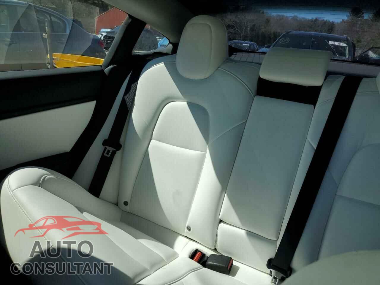 TESLA MODEL 3 2019 - 5YJ3E1EB0KF231791