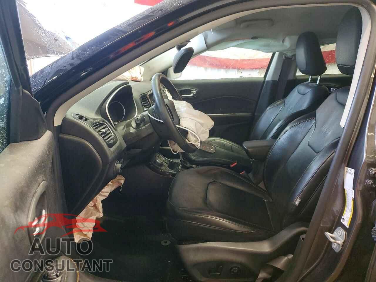 JEEP COMPASS 2020 - 3C4NJDCB0LT111713