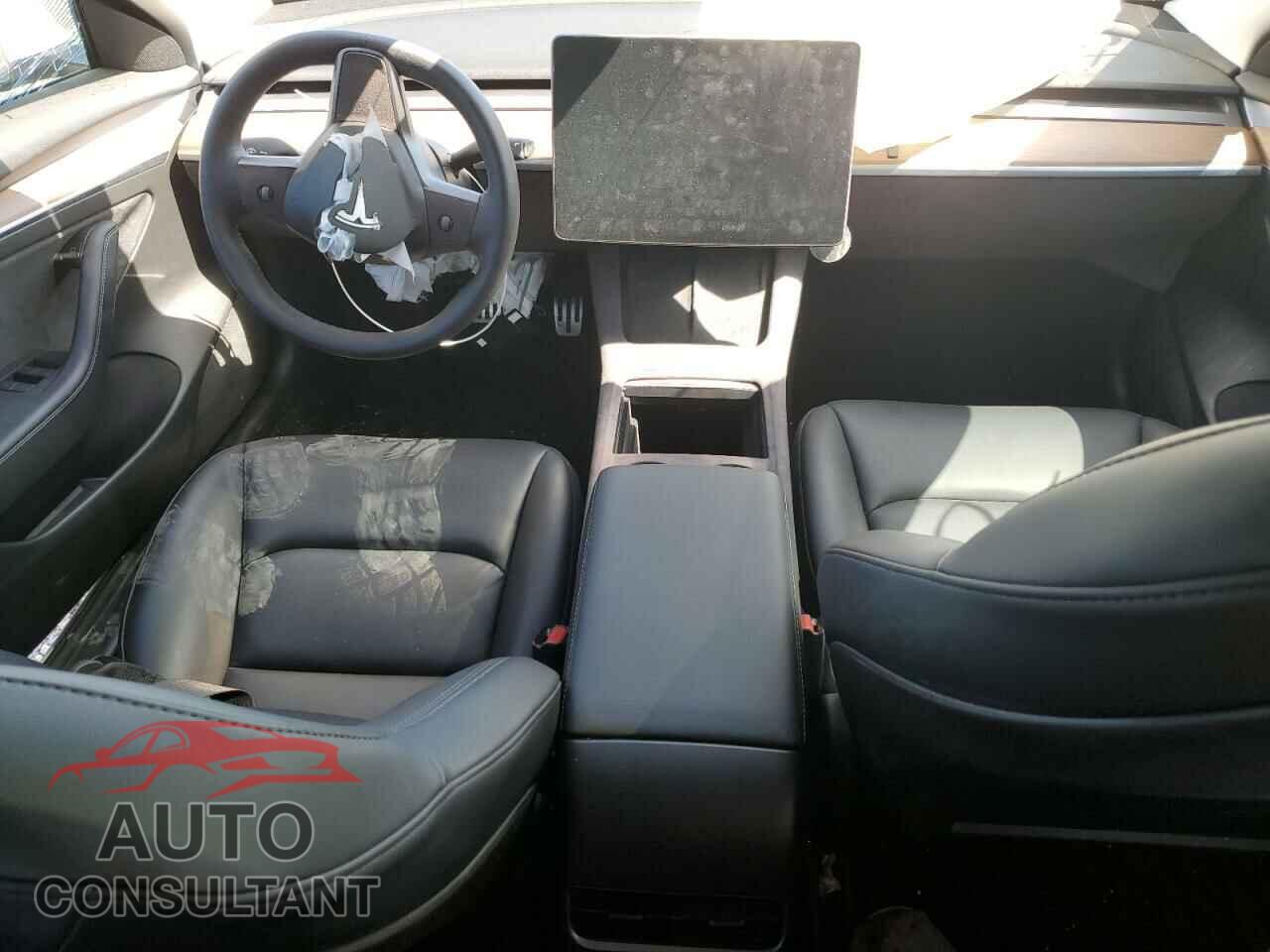 TESLA MODEL 3 2021 - 5YJ3E1EB3MF995539