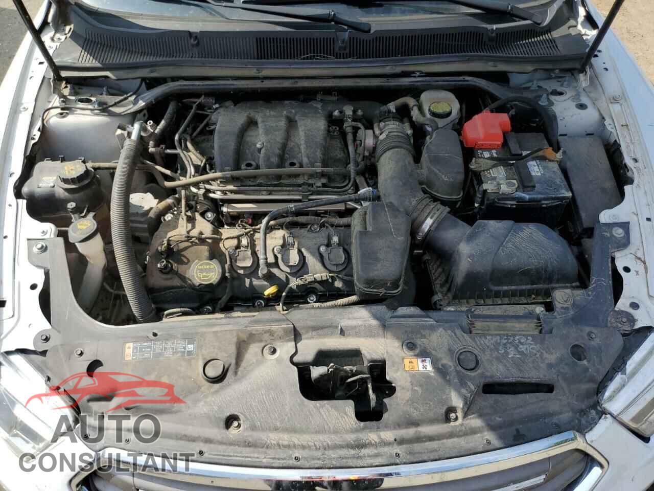 FORD TAURUS 2019 - 1FAHP2D80KG100268