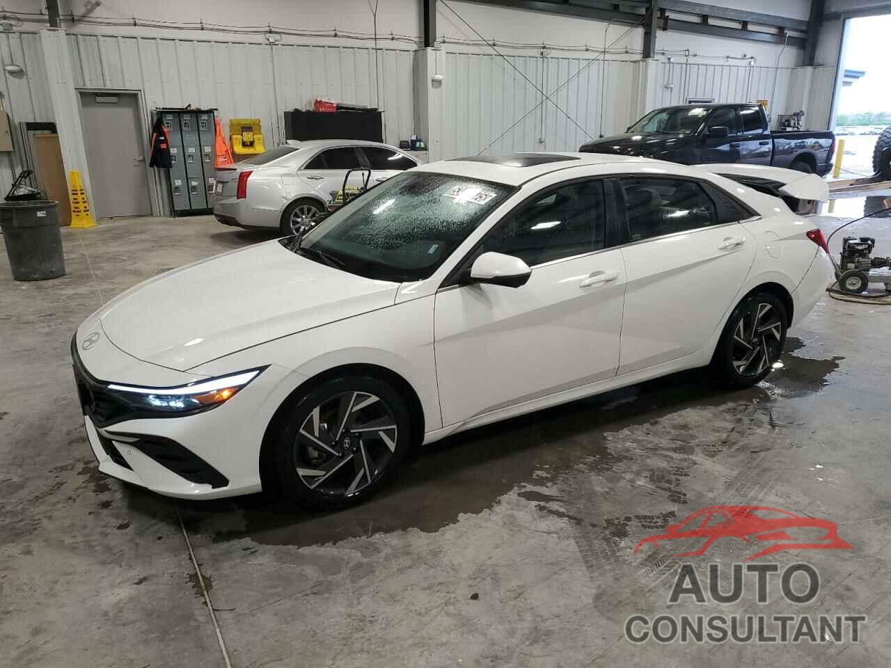 HYUNDAI ELANTRA 2024 - KMHLP4DGXRU816254