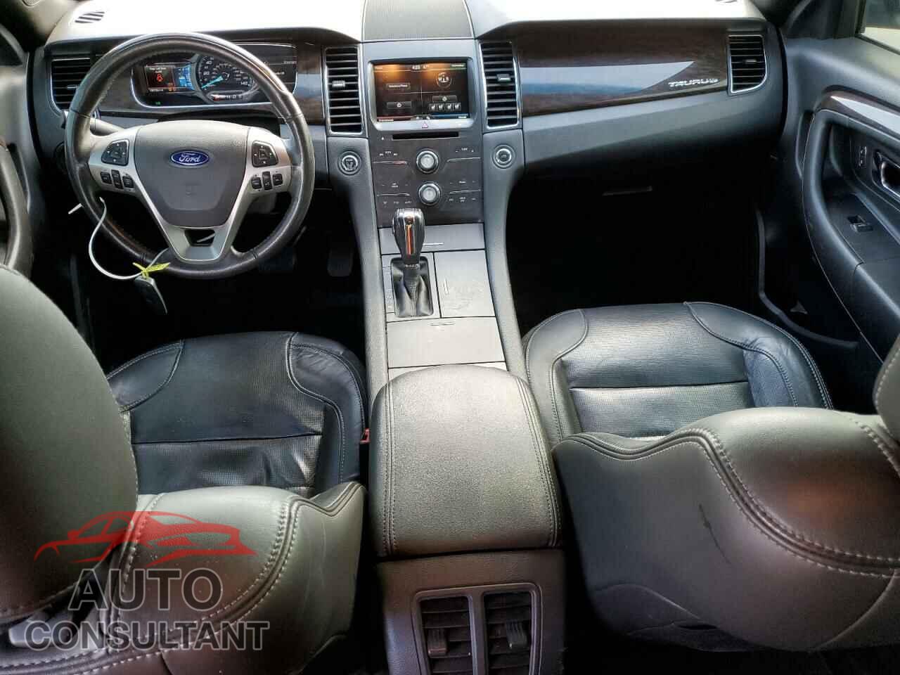 FORD TAURUS 2015 - 1FAHP2F87FG180347
