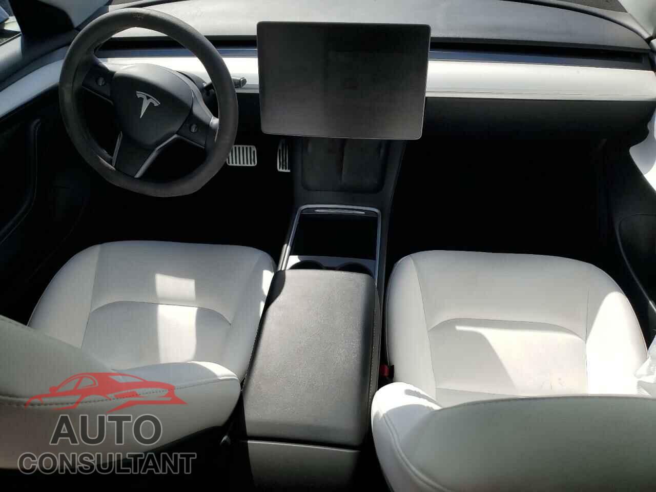 TESLA MODEL 3 2022 - 5YJ3E1EA8NF348174