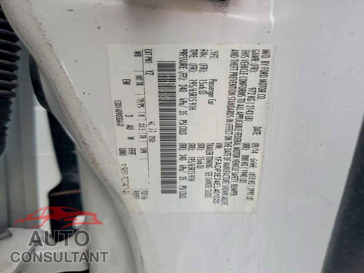 FORD FOCUS 2014 - 1FADP3E24EL401023