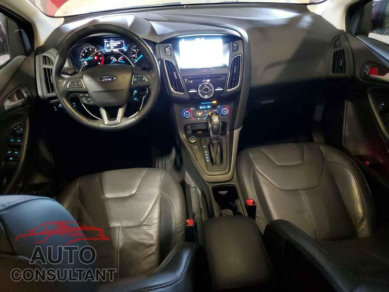 FORD FOCUS 2016 - 1FADP3F25GL266796