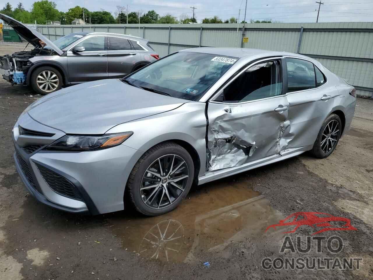 TOYOTA CAMRY 2024 - 4T1G11BK2RU119198