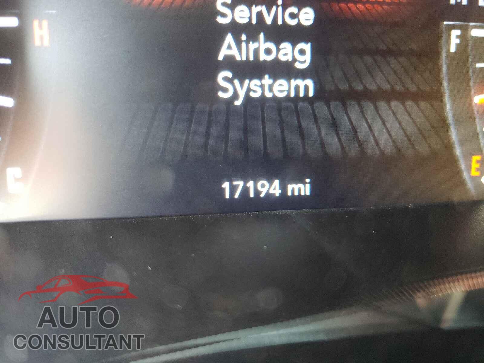 DODGE CHALLENGER 2019 - 2C3CDZJG2KH672341