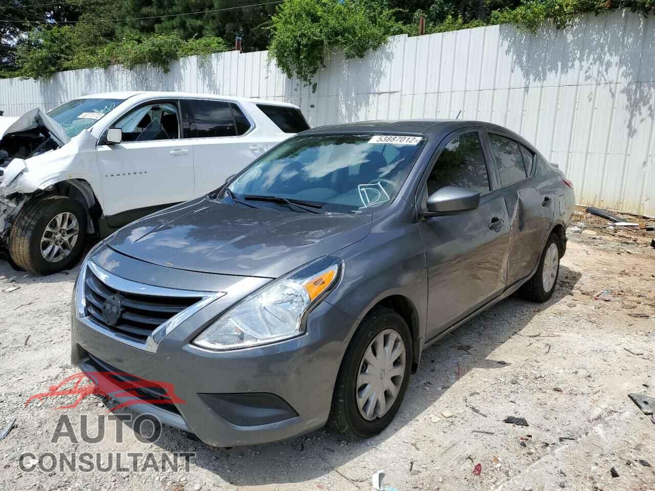NISSAN VERSA 2017 - 3N1CN7AP3HL809948