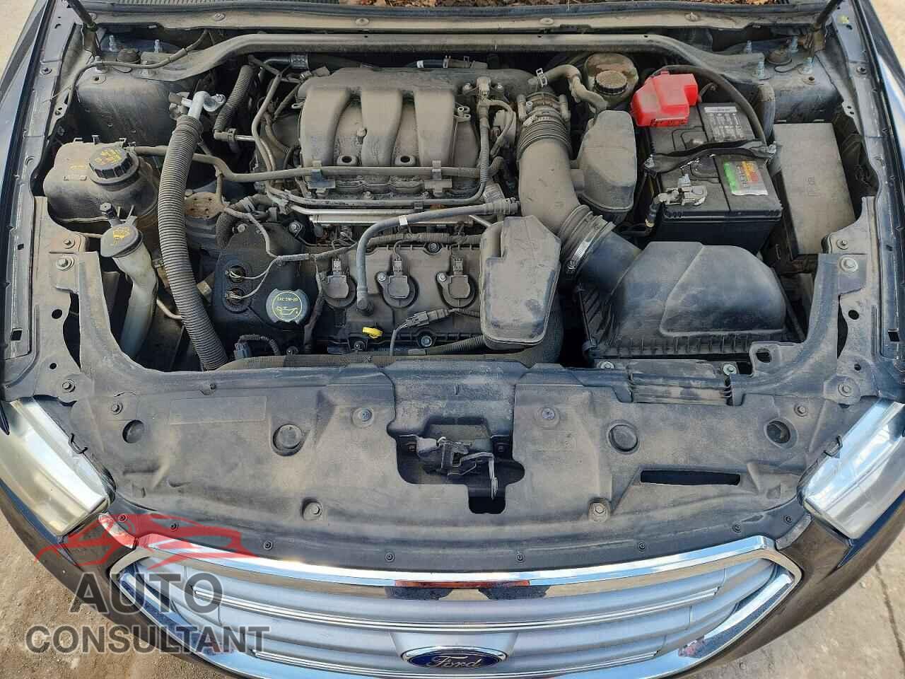 FORD TAURUS 2017 - 1FAHP2D84HG111587