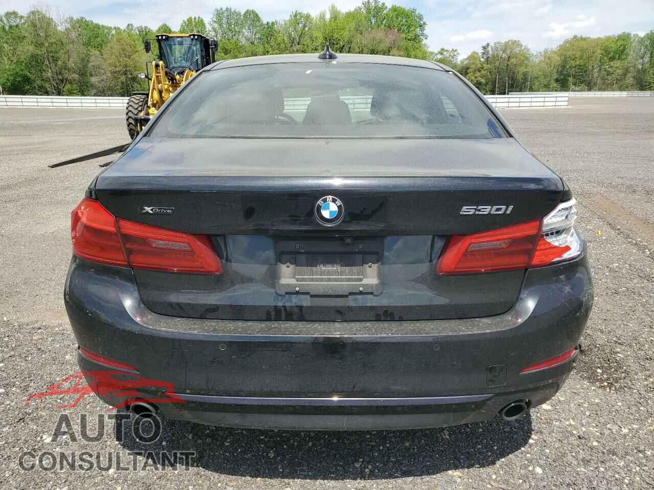 BMW 5 SERIES 2018 - WBAJA7C56JWA71638