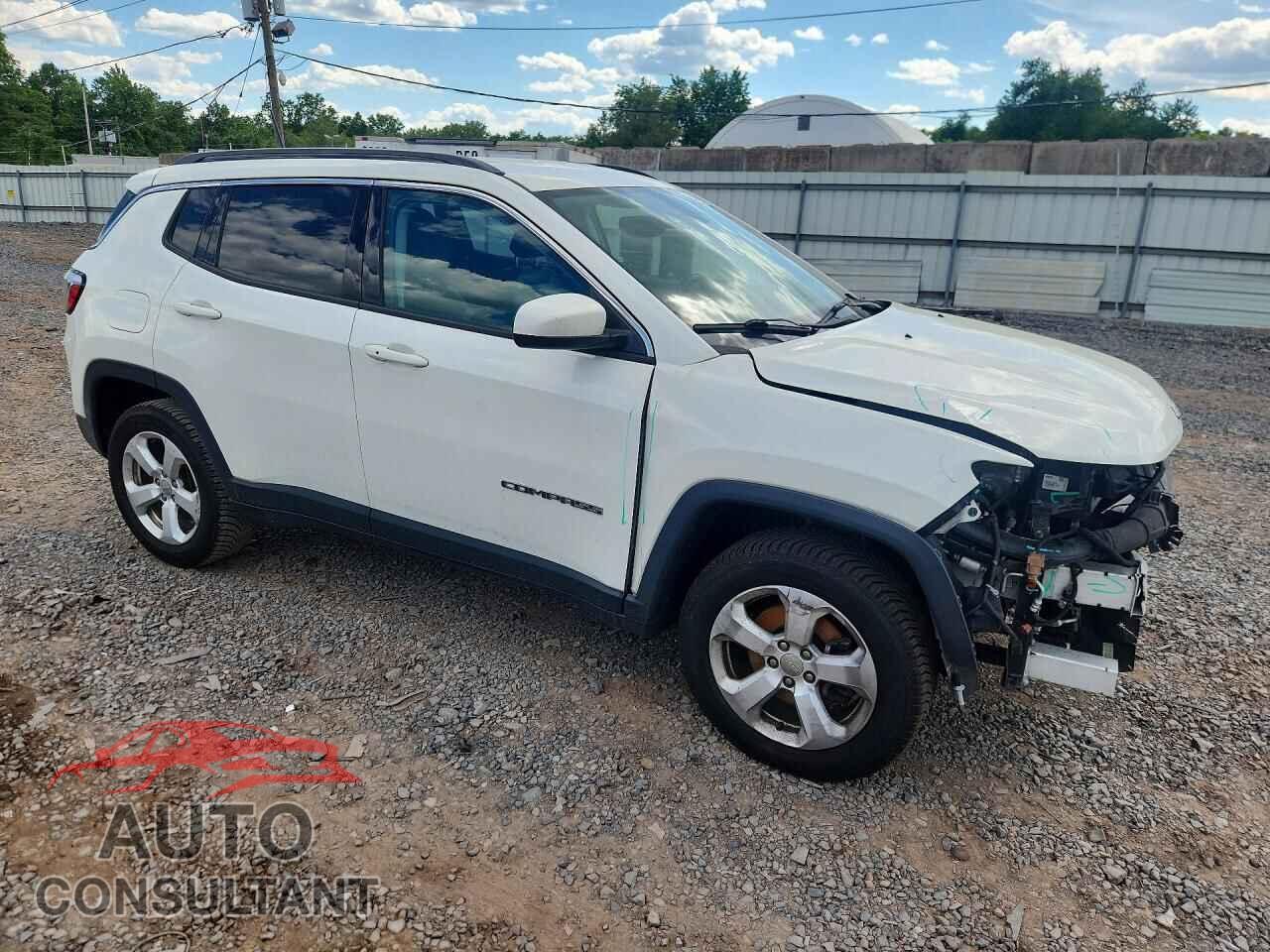 JEEP COMPASS 2018 - 3C4NJDBB3JT147667