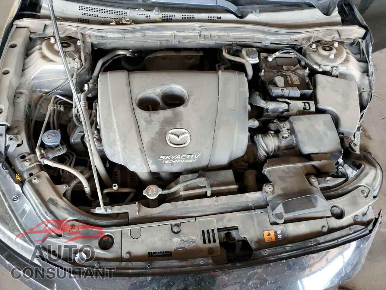 MAZDA 3 2018 - 3MZBN1K77JM161077