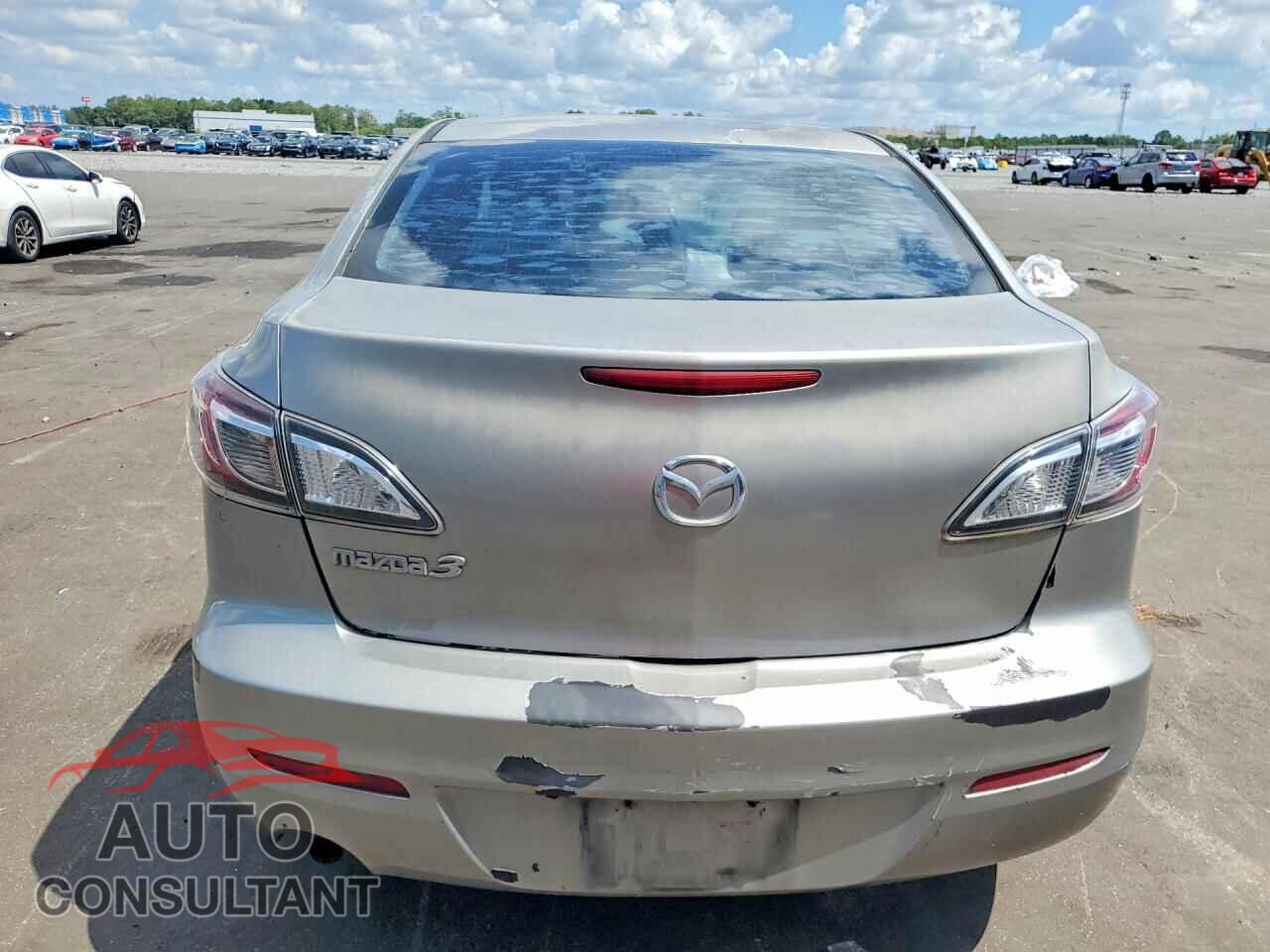 MAZDA 3 2012 - JM1BL1UG4C1591039