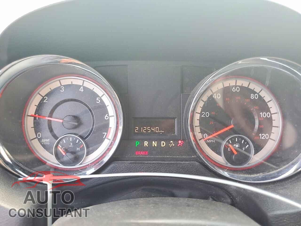 DODGE CARAVAN 2015 - 2C4RDGCG6FR564005