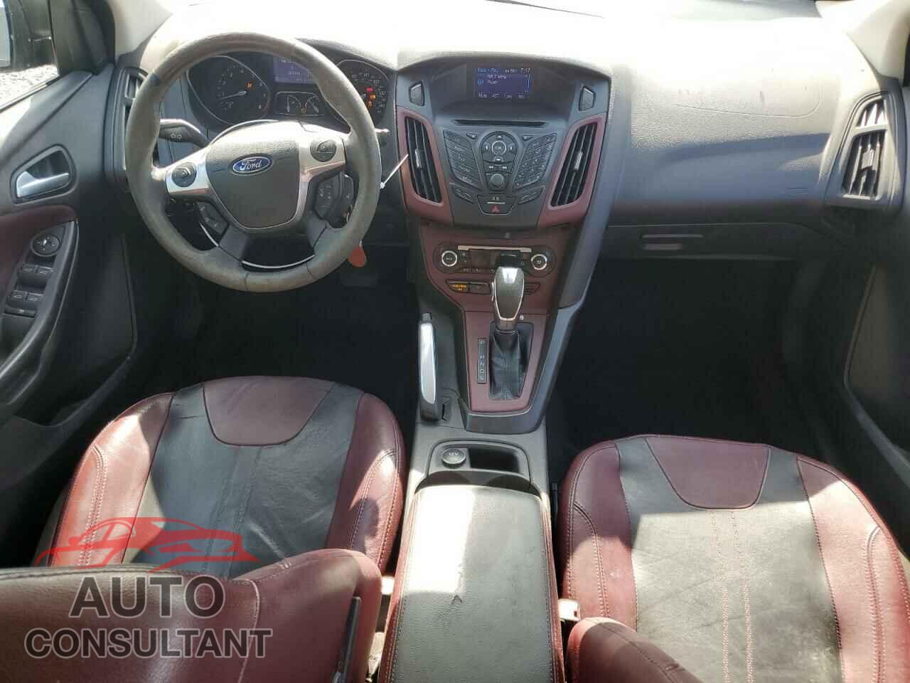 FORD FOCUS 2012 - 1FAHP3H27CL462344