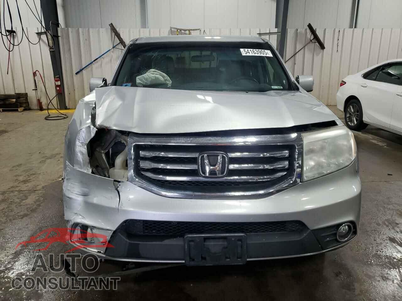 HONDA PILOT 2012 - 5FNYF4H48CB023631