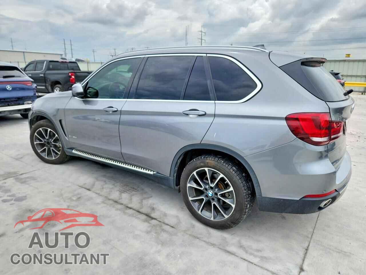 BMW X5 2014 - 5UXKS4C53E0J93851