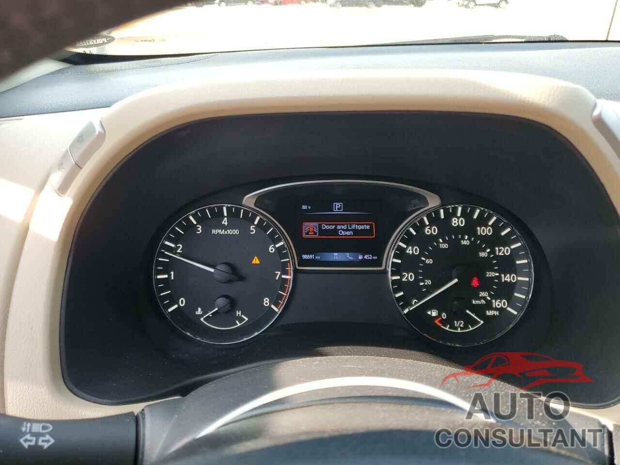 NISSAN PATHFINDER 2017 - 5N1DR2MN8HC651164